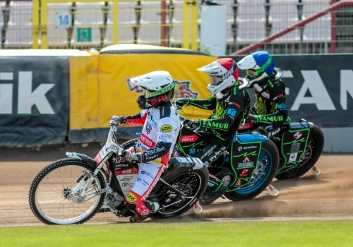Żużel. Wilki liczą na przełamanie, ROW jedzie po play-off. W Krośnie każdy ma swój cel