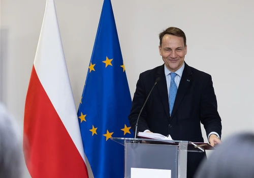 Sikorski ostro do Muska. Padło ultimatum w sprawie Starlinka