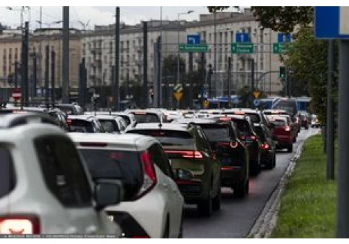 Skarbówka wysyła listy. Dowodem materiały z kamer
