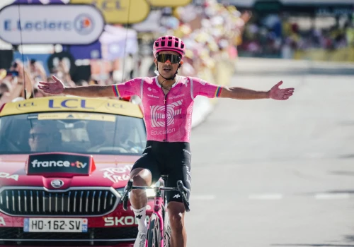 Richard Carapaz zapowiada walkę na trasie hiszpańskiej Vuelty oraz w mistrzostwach świata