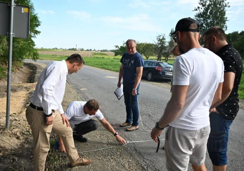 W gminie Stara Błotnica trwa przebudowa drogi powiatowej