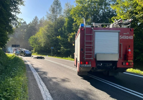 Zdradliwe podkarpackie serpentyny… Długa reanimacja motocyklisty