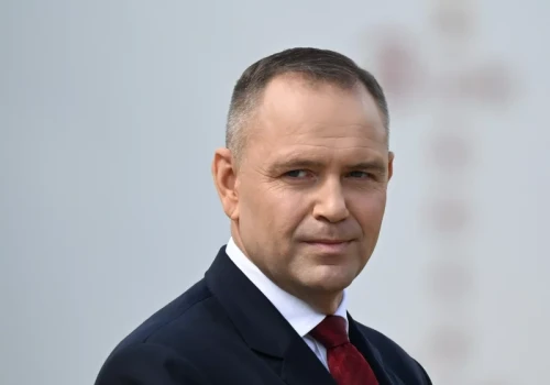 Nawrocki przestrzelił? Polacy o hucznej rocznicy prezydenta. Sondaż dla „Wprost”