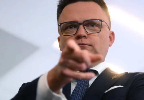 Kulisy klęski Szymona Hołowni. Jego plan się posypał. 