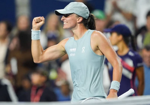 Iga Świątek - Jelena Rybakina. Kiedy finał WTA w Toronto? O której godzinie?