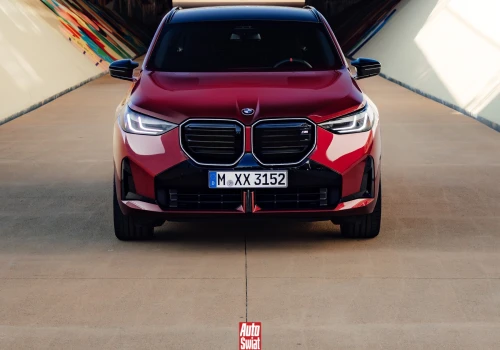 BMW X3 w ofercie, obok której trudno przejść obojętnie