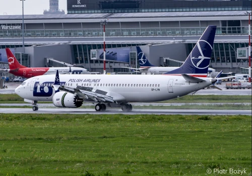 Lotnisko Chopina: Ponad 2,5 mln podróżnych w lipcu, rośnie cargo