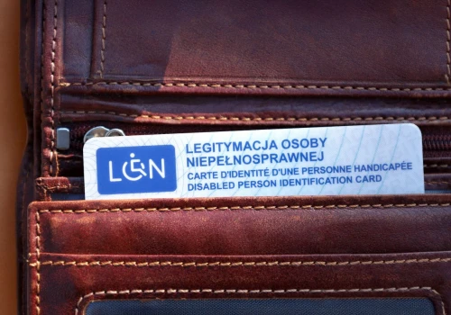Od stycznia podwyżka ważnego świadczenia związanego z niepełnosprawnością. Wszystko przez wzrost płacy minimalnej