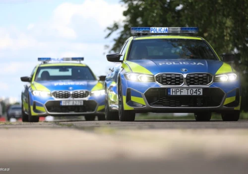 392 KM i napęd xDrive. Takimi BMW będzie jeździć polska drogówka