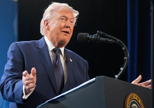 Trump otwiera drzwi prywatnym firmom do cyberataków na zlecenie rządu