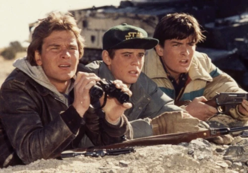 To jeden z najbardziej niezwykłych filmów wojennych lat 80. Kultowy film Patricka Swayze kończy 42 lata