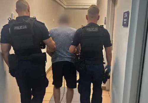 Ukraiński pedofil obnażał się niedaleko przedszkola