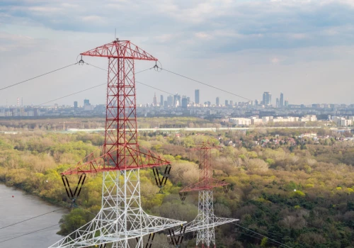 Podczas fali upałów Polska zarobiła na sprzedaży prądu. Te kraje kupowały od nas najwięcej energii