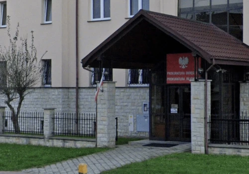 Kara w zawieszeniu dla kasjerki podkarpackiego banku za przywłaszczenie ponad 230 tys. złotych