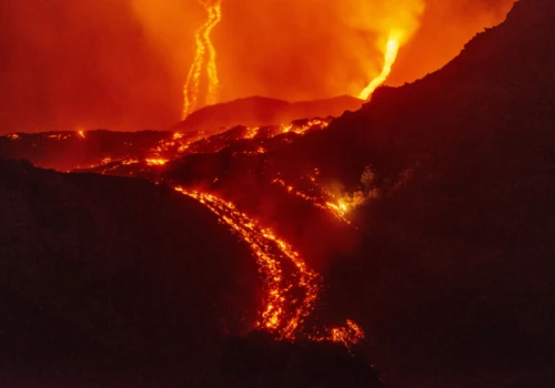 Lotnisko w Katanii zamknięte na dłużej. Powodem aktywność wulkanu Etna