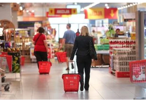 Porównali ceny w sklepach. Oto najdroższa sieć handlowa