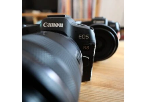 Canon EOS R8 Mark II jednak ze starą matrycą? Zawód czy zrozumiała oszczędność?