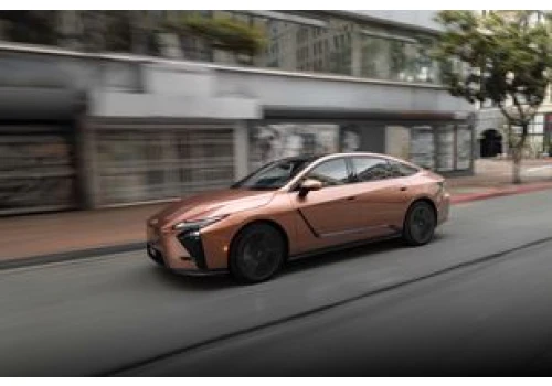 Cała gama fabrycznych programów gwarancyjnych - ile lat spokoju zapewnia Lexus?