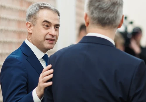 Gawkowski pogroził Muskowi palcem i wygrał. Takiej postawy rządu chcę więcej