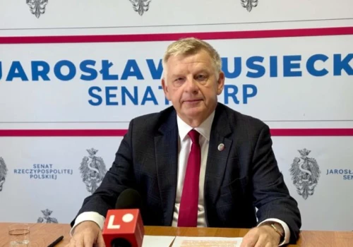 Odpowiedź na senatorskie oświadczenie w sprawie włączenia Ostrowca w sieć szybkich kolei nie napawa optymizmem
