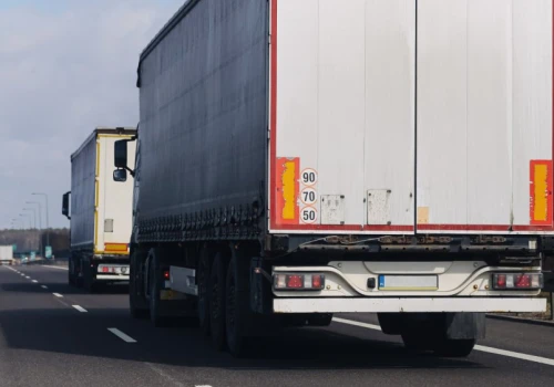Od 14 sierpnia nowe przepisy na drogach. Koniec z koszmarem na lewym pasie