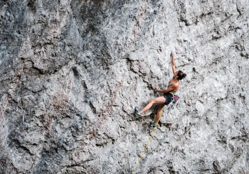 Ainhize Belar i rzadkie powtórzenie drogi „Zeleputza” 9a+