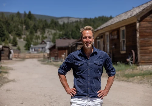 Ben Fogle o wyprawach w niezwykłe miejsca. Jak odnajduje ludzi odciętych od cywilizacji?