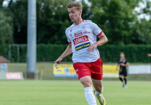 Trzecia porażka ŁKS-u Łomża. Lechia bezlitosna w pierwszej połowie