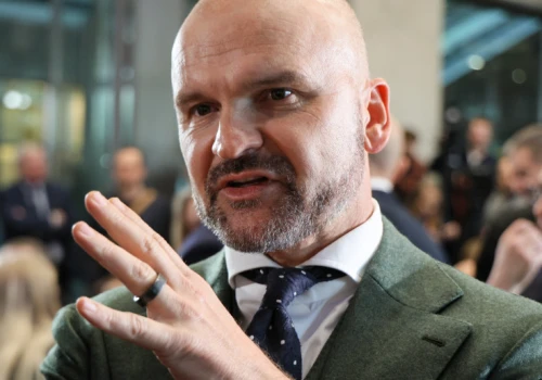 Fałszywe reklamy z Rafałem Brzoską wróciły. Prezes InPostu zapowiada dalszą walkę