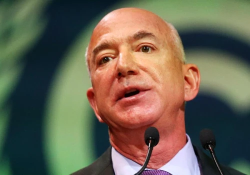Jeff Bezos zainwestował w jeden z najbardziej znanych klubów piłkarskich