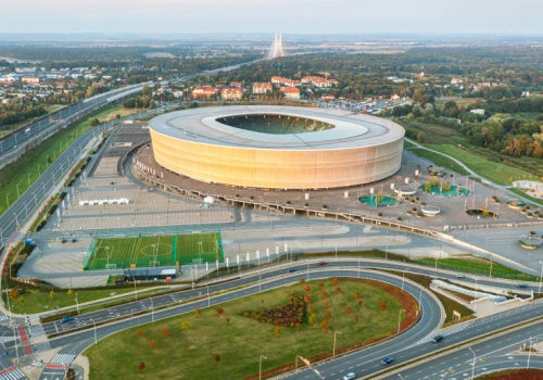 Wielki mecz i wielkie korki. Wrocław zmienia komunikację dla 42 tys. kibiców
