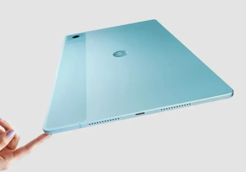 Motorola Moto Pad 70 oficjalnie. 12-calowy ekran, 5G i bateria, która zaskakuje!