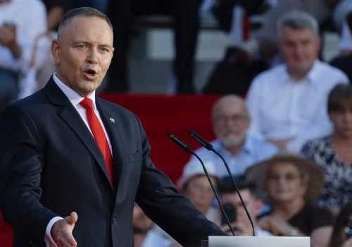 Varga: Karol Nawrocki tłumaczy, żeby z nim nie zadzierać. I mówi serio