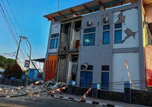 Potężne trzęsienie ziemi w Indonezji. Nie żyje co najmniej 5 osób