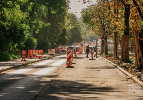 Ulica Wielkopolska w Łodzi przejezdna do końca wakacji
