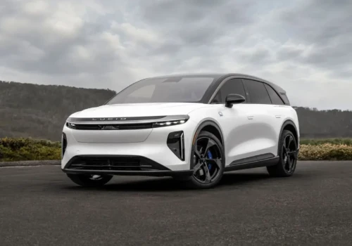 Lucid Gravity GT-S ma 1085 KM i około 3,1 s do 100 km/h. Kosztuje około 469 tys. zł