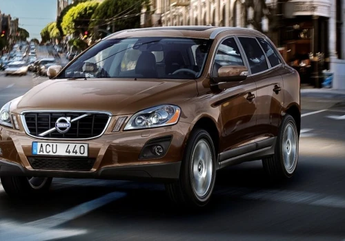 Volvo XC60 I generacji – najlepsze i najgorsze silniki. Diesel, benzyna, czy Drive‑E?