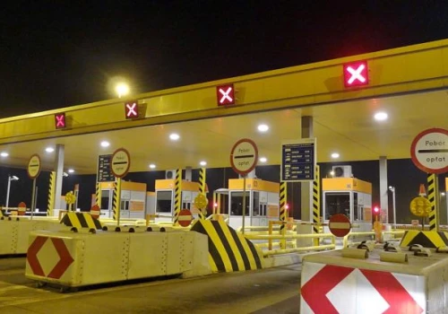 Ile wynoszą opłaty na autostradzie A2 dla samochodów osobowych?