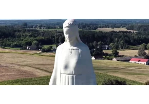Polska archaiczna religijność, czyli święty kicz w Konotopiu