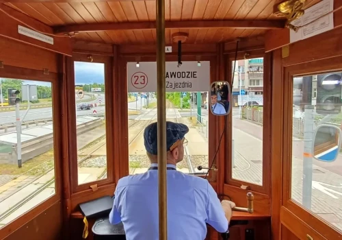 Ponad 100-letni tramwaj z Krakowa znów na ulicach Katowic. Będzie kursował cały weekend