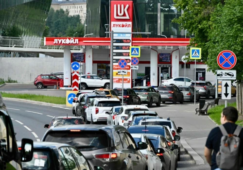 Rosja: chińskie samochody zaczęły masowo psuć się od kiepskiej benzyny