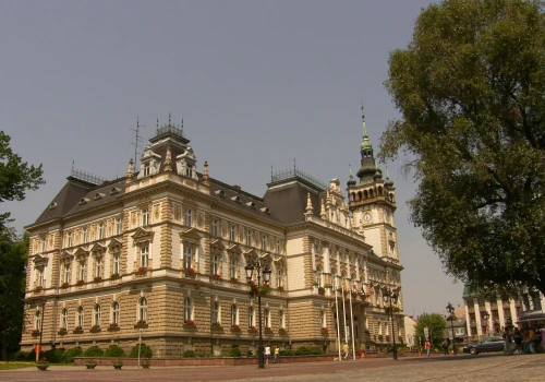 Urzędomat przy Urzędzie Miejskim? Jest interpelacja w sprawie całodobowego odbioru dokumentów