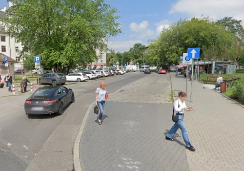 Nowy Kleparz ma się mocno zmienić. Osobny pas dla aut, nowy peron i mniej miejsc parkingowych