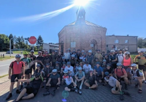 Ruszył maraton Warta 800. Rowerzyści przemierzają trasę od źródeł rzeki do ujścia