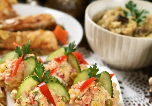 Nie podaję już sałatki w misce. Wersja w tartaletkach zachwyca gości na grillu
