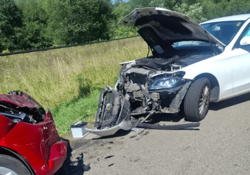 O włos od tragedii. Zjechał na przeciwległy pas i doprowadził do czołowego zderzenia