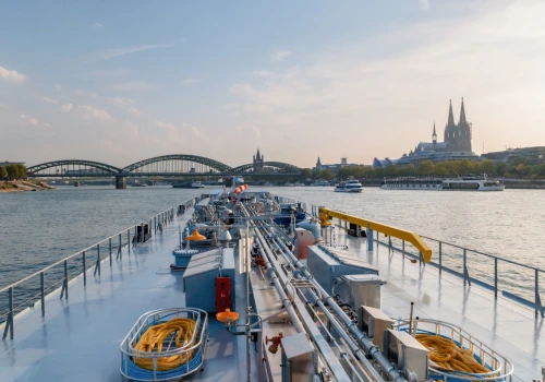Nie ma wody pod barkami. Niemiecka logistyka trafia na mieliznę