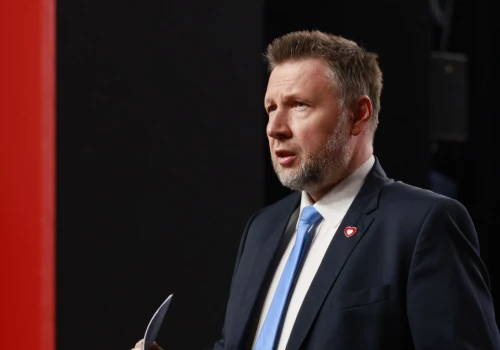 Zapytali Polaków o Kierwińskiego. Sondaż nie pozostawia wątpliwości