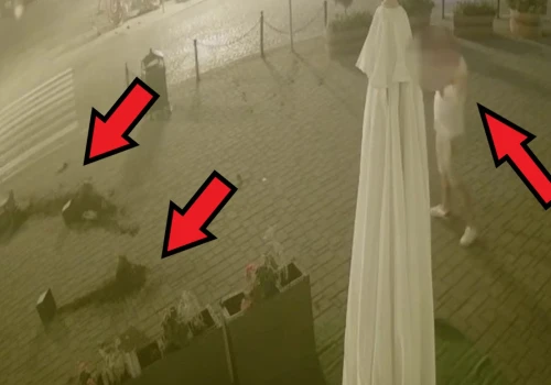 Nocna demolka na Rynku w Nowym Sączu. Wszystko nagrał monitoring