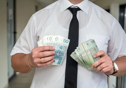 Firmy nie chcą tego ujawniać. Dla 72 proc. pracowników to kluczowa informacja